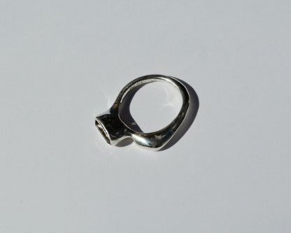 Monument Ring